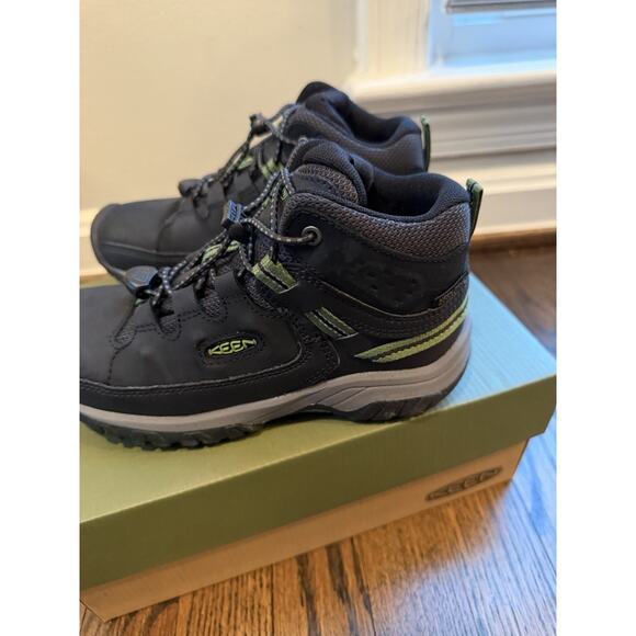 Keen Targhee Mid Waterproof Hiking Shoes Black Green Kids Size 1 NIB NEW $80 - Picture 9 of 16